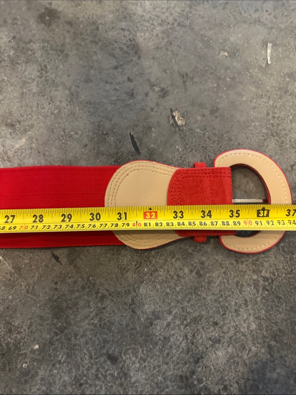 Red Wide Elastic Belt with Round Buckle - Picture 6 of 7